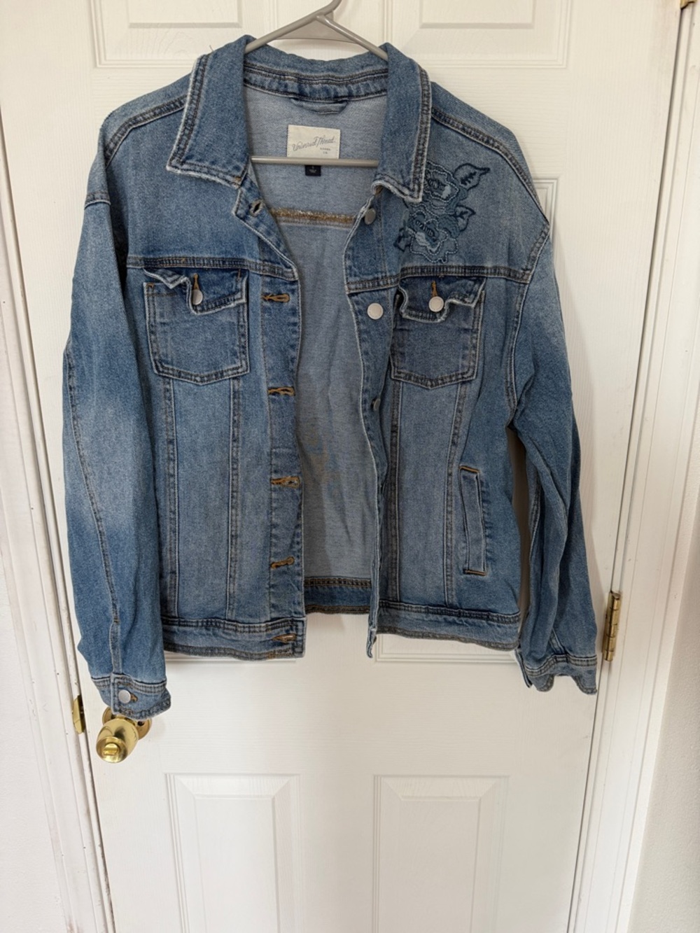 Universal Thread Light Blue Denim Jacket with Floral Embroidery